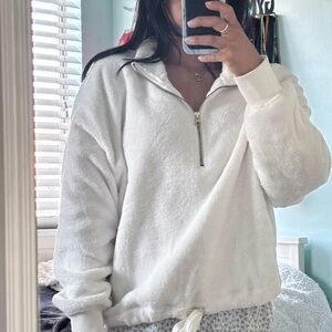 Cozy White Quarter-Zip Pullover